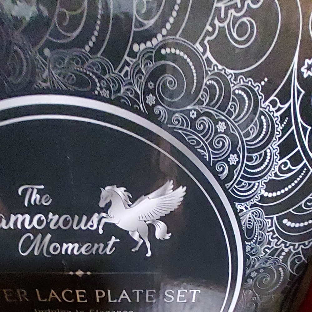 PLATE SET